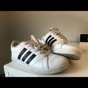 Kids Adidas baseline shoes